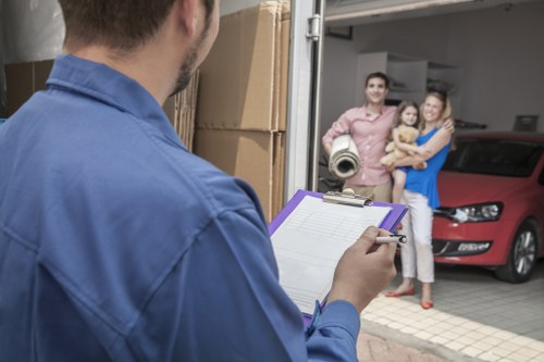 Local moving service near Brockley streets and flats